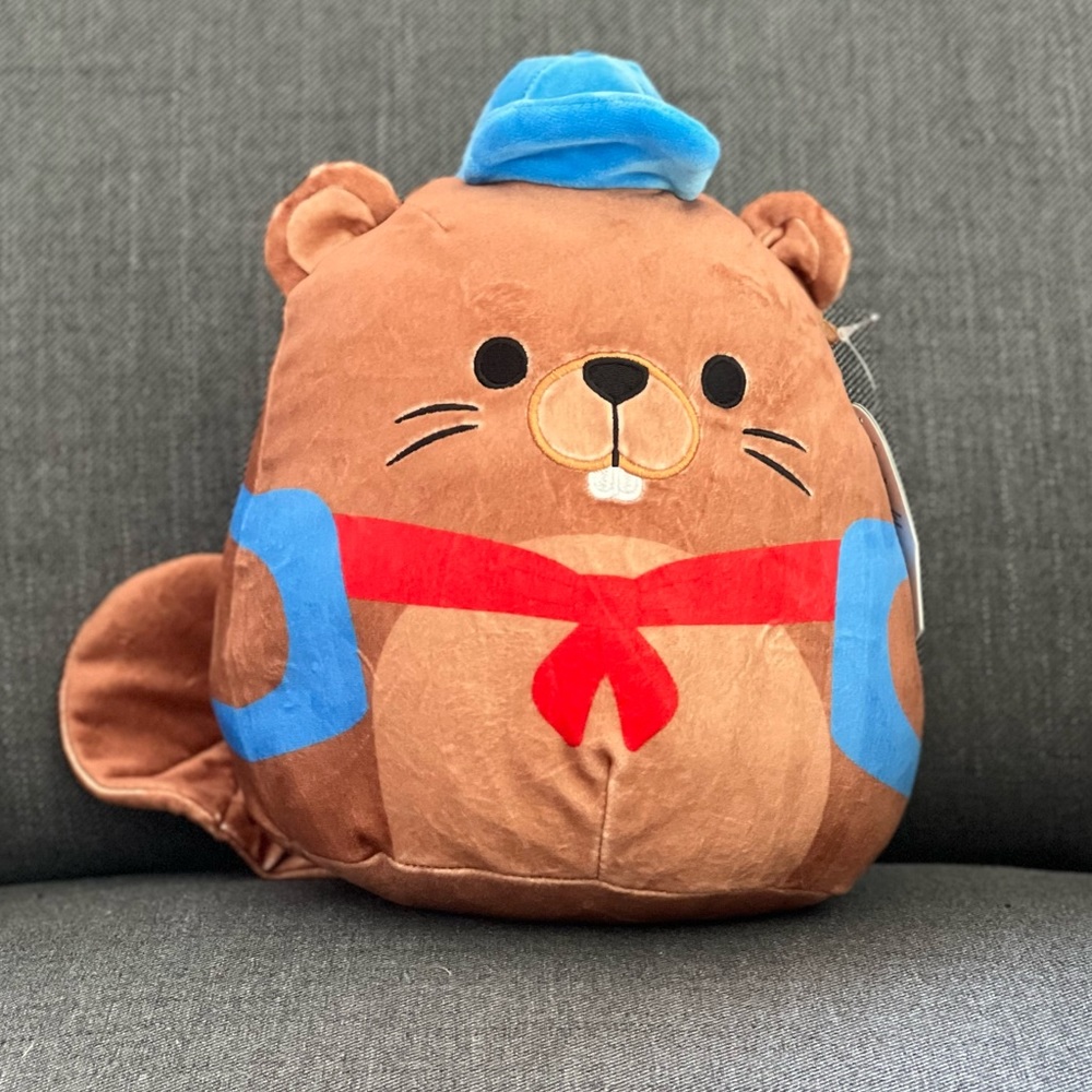 Squishmallows, 8” Chip, New with tag